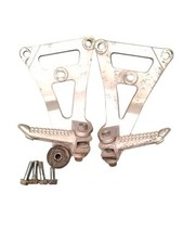 COPPIA PEDANE PASSEGERO PAIR PASSENGER FOOTPEGS SUZUKI GSX-R 750 W 92-95 R720