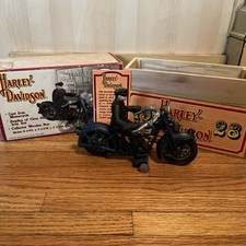 Harley Davidson Moto Ghisa Blu