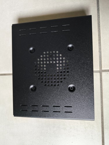Capot neuf inférieur - capot,