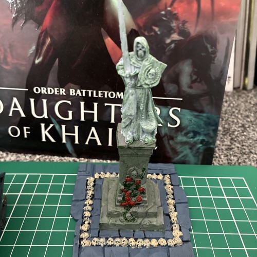 Warhammer garden - warhammer, of