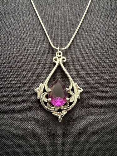 Collana stile vittoriano