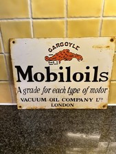 Vintage Mobiloils Vacuum Oil