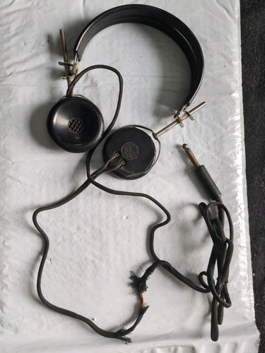 Vintage field aircraft radio - vintage,