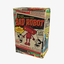 BAD ROBOT - Modellino premium