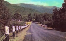 Cartolina Road Throuth Pinkham