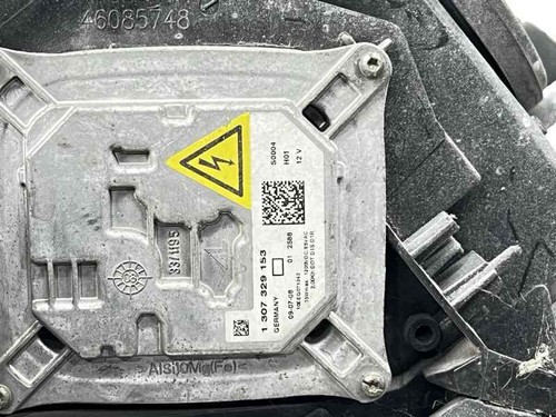 51808769 faro fanale destro