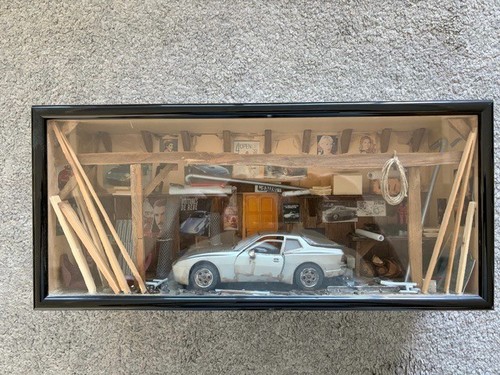 Diorama barn find - diorama,