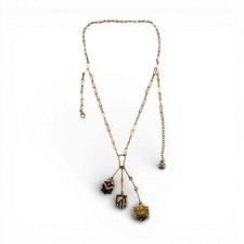Collana con strass da donna