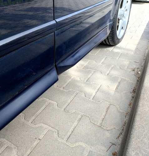 Modanature strisce laterali - /,