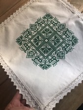 Tovaglietta Centro Tavolo Di ricamo fatto a mano Su Tela Aida Tema Natale