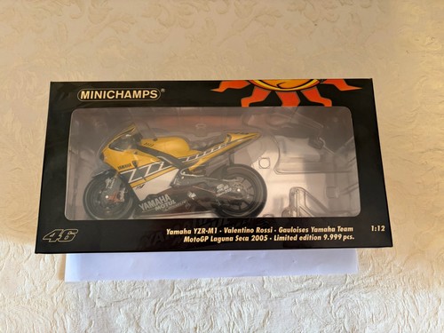 Minichamps yamaha valentino - minichamps, m1