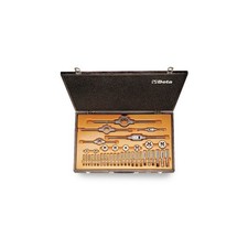 ASSORTIMENTO DI MASCHI E