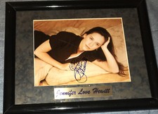 FIRMATO Jennifer Love Hewitt 8