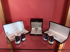 Set da Scrivania composto da 1 Portainchiostro In Vetro E Argento 800 E 2 Penne