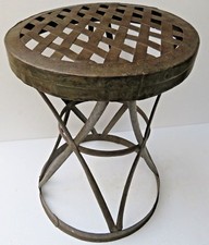 Sgabello tavolo rotondo