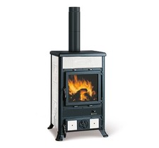 STUFA A LEGNA NORDICA ROSSELLA