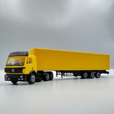 Camion giallo MB-00-001 con