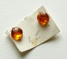Due gemme di ambra messicana