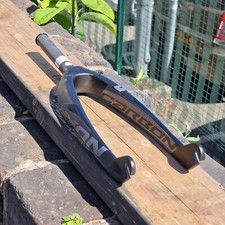 Forcella da corsa in carbonio