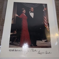 GEORGE W. BUSH E LAURA BUSH