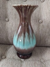 LAVA DESIGN VASE approx 10" in
