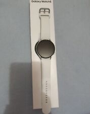 Smartwatch Samsung Galaxy Watch5 44 mm cassa alluminio cinturino bianco SM-R910NZSAXAA