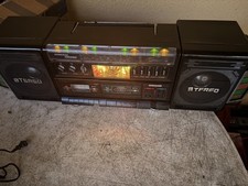 Cassetta radio d'epoca Boombox