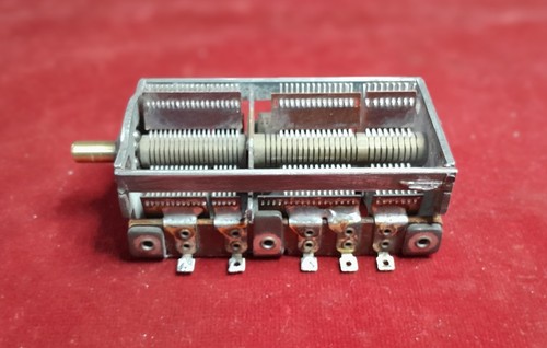 Condensatore variabile 4 - condensatore, a