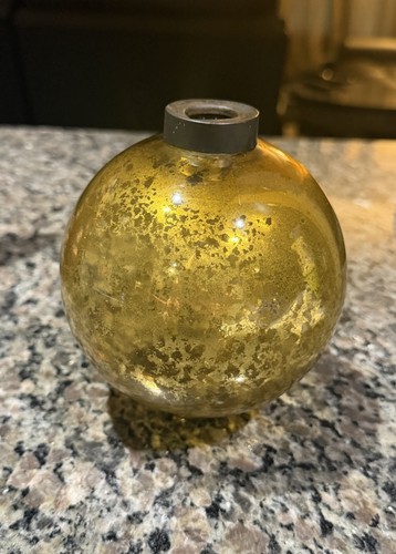 Antica sfera con - , in