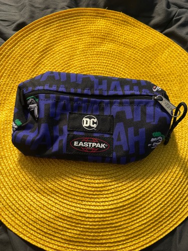 Comics eastpak the joker - dc,