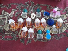 lotto profumi mignon di marca vintage molti  pieni