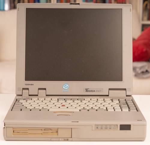 Toshiba dynabook tecra - dynabook,
