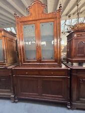 Antica credenza  in noce del ‘800