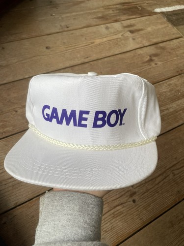 Vintage 80s gameboy snapback - gameboy,