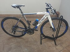 Bici da corsa elettrica OLMO
