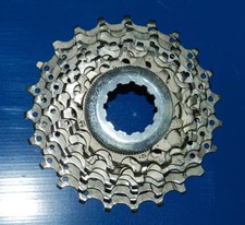 CASSETTA Dura-Ace 8 V  12-23 SHIMANO