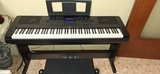 Yamaha DGX 660 comprensivo di Pedaliera e Cover in tessuto (originali Yamaha). 