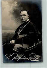 10513682 - Vescovo Dr