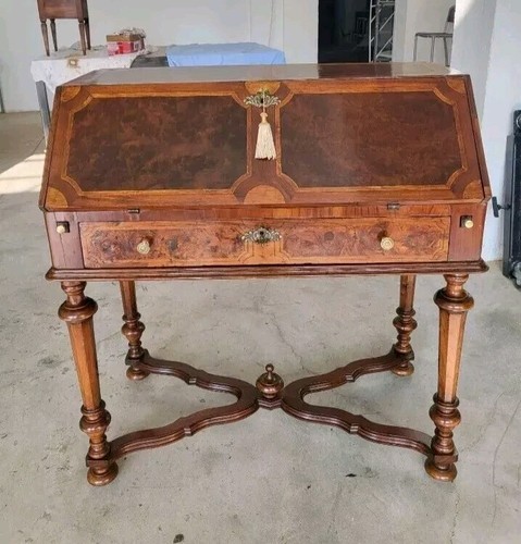 Elegante scrittoio lombardo - elegante,