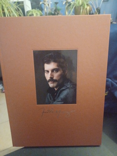 Freddie mercury the solo - mercury,