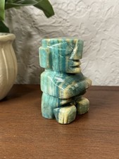 Statua totem sciamano tiki