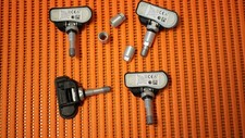 4 Sensori con dadi TPMS originali Mercedes-Benz pressione pneumatici A0009050030