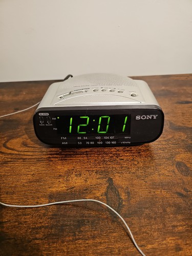 Sony dream machine icf c212 - dream, icf-c212