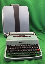 MACCHINA DA SCRIVERE OLIVETTI LETTERA 32