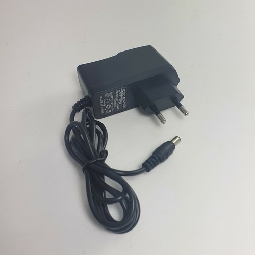 Alimentatore switching - , 9v