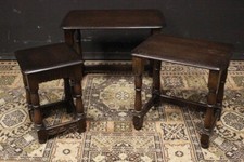 Stupendo tavolino / tris