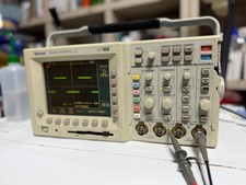 Tektronix TDS3054