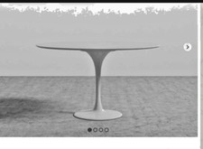 Tavolo riedizione TULIP Knoll