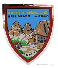 adesivo turistico vintage auto moto epoca passo sella sellapass dolomiti