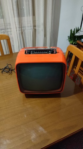 Anni rossa non - tv, 50